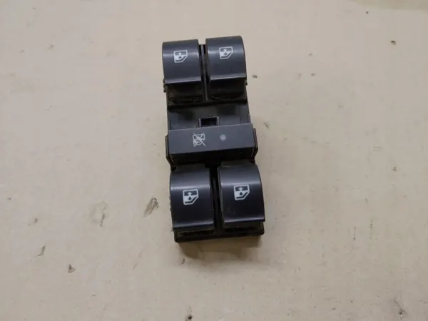 Panneau interrupteur vitre OEM 7354986800 Fiat Doblo II image 3