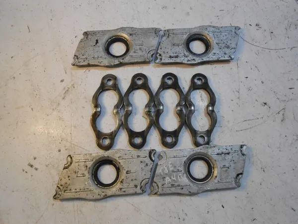 Tapón de montaje inyector Audi A4 B8 OEM 03L103113 image 2