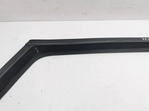 Cupra Formentor 2023 achterdeur afdichting OEM AMD152644 image 5