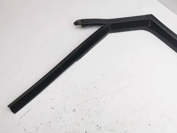 Cupra Formentor 2023 achterdeur afdichting OEM AMD152644 image 7