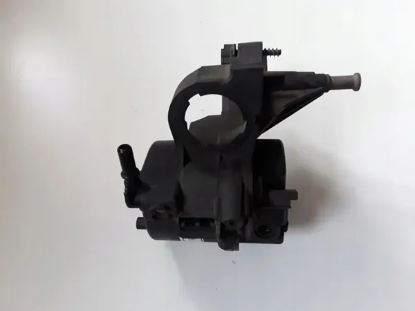 Kraftstofffilterhalterung OEM 9655604380 Citroen C3 image 3