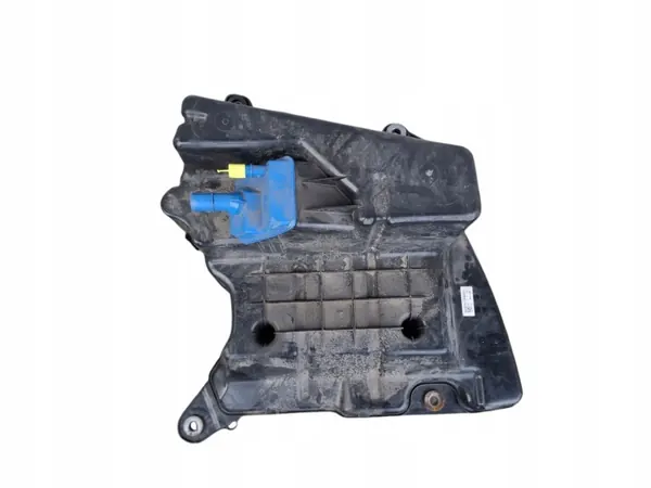 AdBlue-tank Audi A4 B9 OEM 8W0131878AM Begagnad image 2