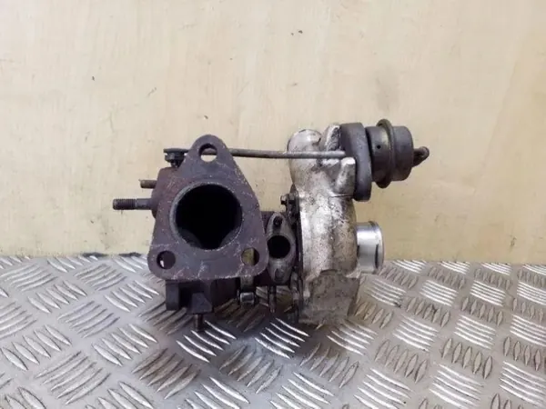 Turbo Toyota Avensis T22 VB60012 2.0L Diesel 81kW image 3