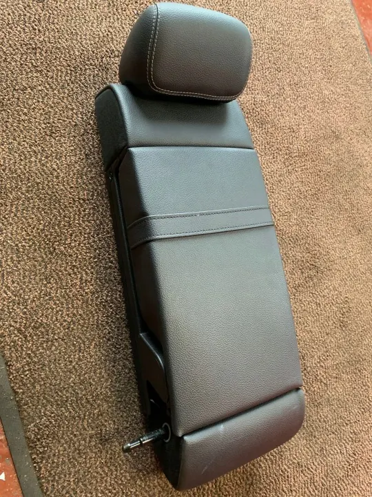Accoudoir arrière Mercedes-Benz C W205 OEM GSD41482 image 2
