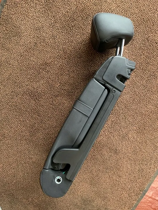 Accoudoir arrière Mercedes-Benz C W205 OEM GSD41482 image 3