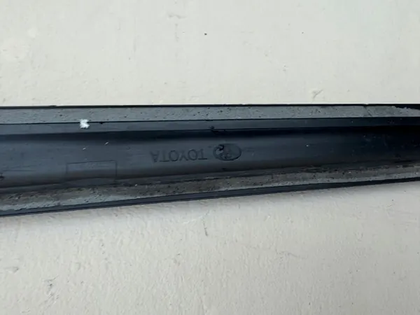 Toyota RAV4 IV Linke Vordere Türleiste OEM PZ49U-X0521 image 10