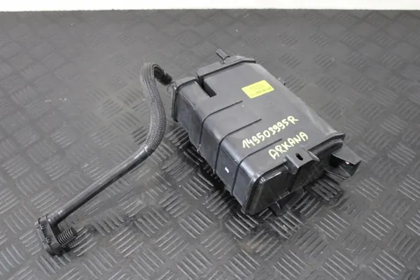 Filtre à charbon carburant d'occasion OEM 149503995R image 2