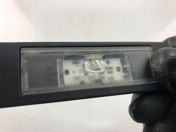 OEM 7193294 kentekenplaatverlichting voor BMW 1 Serie image 3