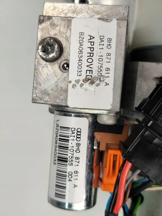 Kattopumppu OEM 8H0871611A Audi A4 S4 B7 Cabriolle image 7