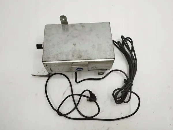 Changer CD/DVD Volvo XC90 2007 OEM AMD89309 image 3