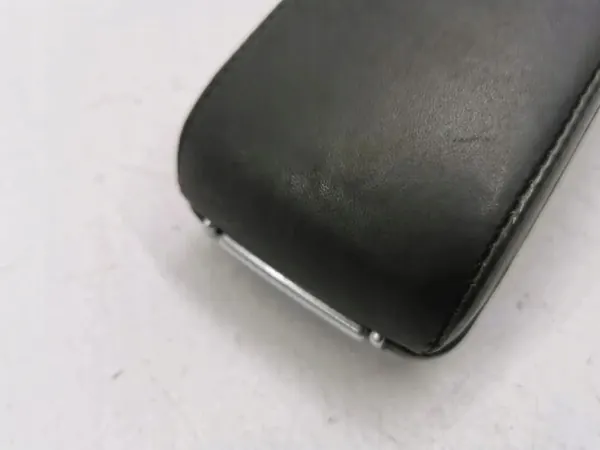 OEM 1072878 Keskikonsolin käsinoja vasen puoli image 10