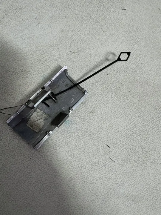 MERCEDES M-KLASA ML W166 Tapón de Parachoques A1668851423 image 5