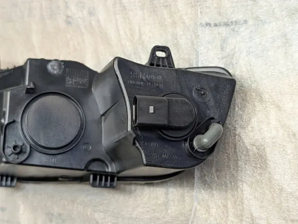 VW POLO 6C0 V 5 Farol Halógeno Esquerdo 6C0941661J image 8