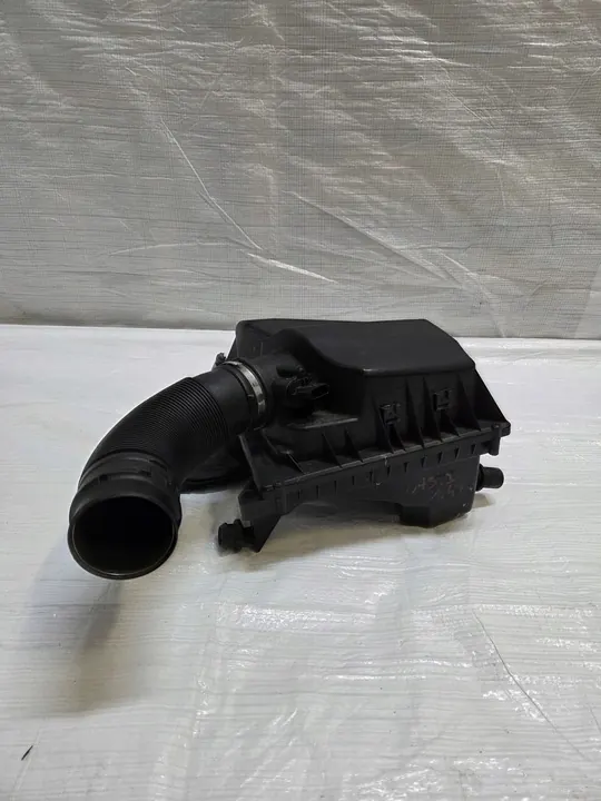 Ilmansuodattimen kotelo Opel Astra J 1.4 T image 3