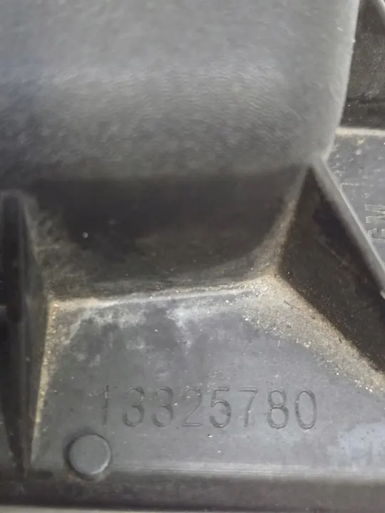 Ilmansuodattimen kotelo Opel Astra J 1.4 T image 8