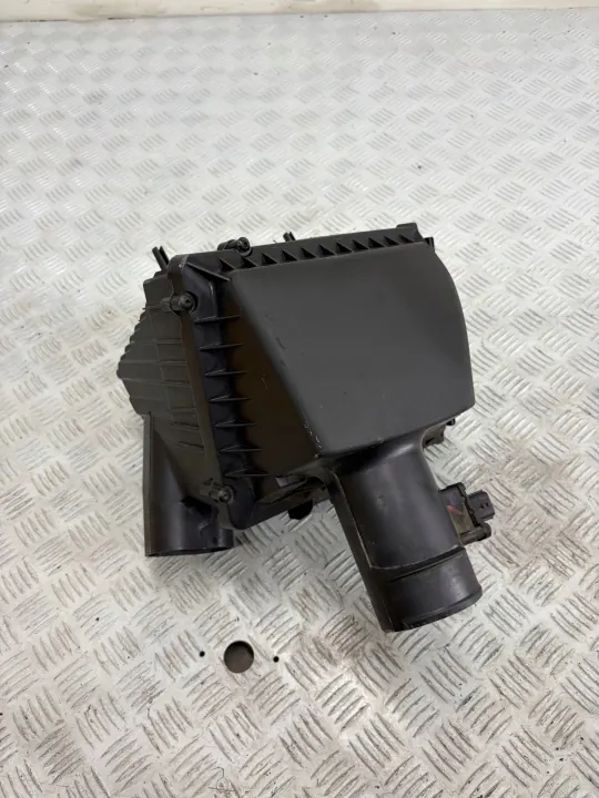 Luftfilterhus OEM 165006196R Renault Trafic III image 2