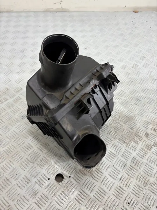 Luftfilterhus OEM 165006196R Renault Trafic III image 3