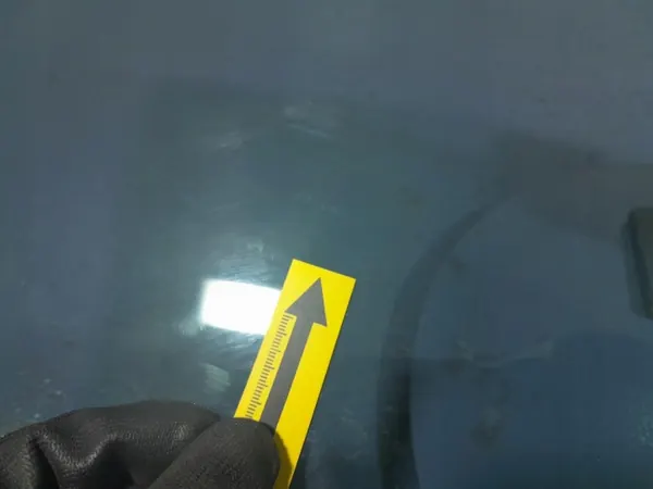 Skoda Octavia IV Fram Höger Dörr Glas OEM 5E3845202 image 3