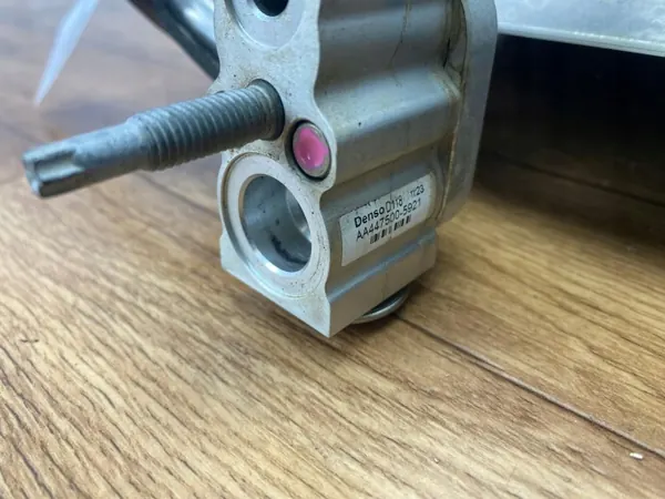 Condenseur AC et valve OEM AA447500-5921.pi Dodge Ram 1500 image 9
