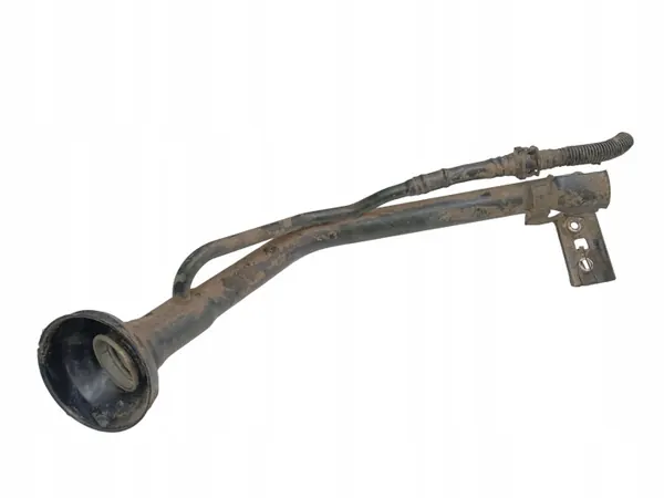 Cuello de llenado OEM RURA WLEWU PALIWA Nissan Tiida image 2