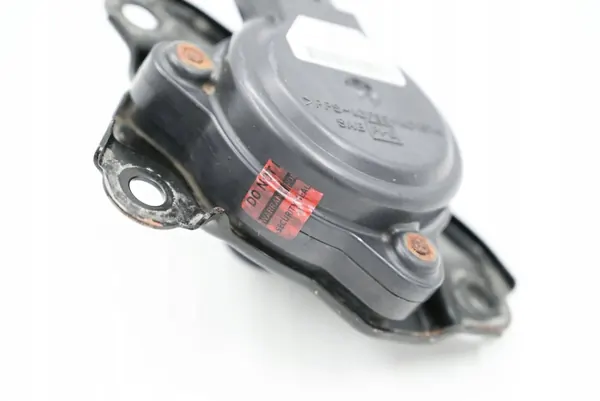 Selector de Marchas Nissan OE OEM 332513NF0A - Usado image 7