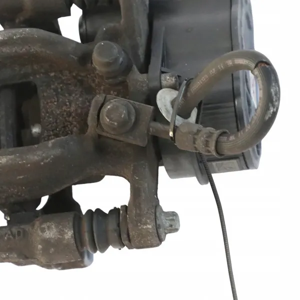 Mercedes C118 W177 Takana Vasen Jarrusatula A2474231900 image 4