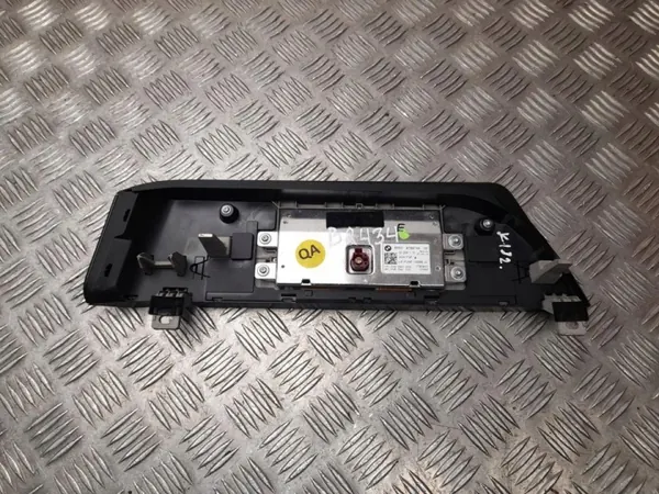 BMW 3 Serie 2019 Scherm OEM 8798744 - Gebruikt image 4