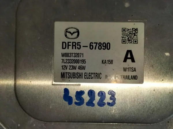 Mazda LED-modulomvandlare OEM DFR5-67890 image 3