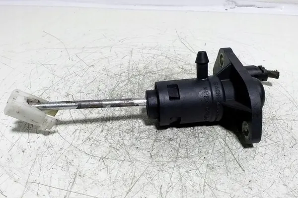 Kytkinylinteri AUDI A6 AVANT 2.0L diesel OEM 8E1721401AJ image 2