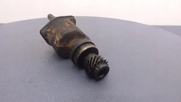 VW T4 1.9D Unterdruckpumpe OEM 028207A - Gebraucht image 3