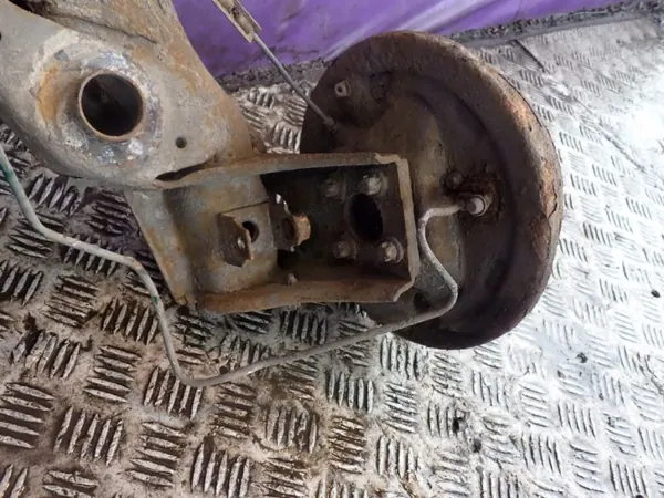 Opel Corsa C bakaxel OEM Zawada-387601- image 4