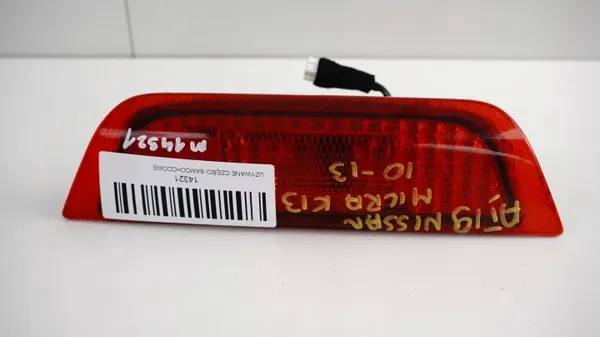 Feu Stop Arrière OEM 360176379 pour Nissan Micra K13 image 2