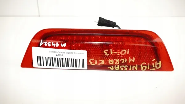 Feu Stop Arrière OEM 360176379 pour Nissan Micra K13 image 3