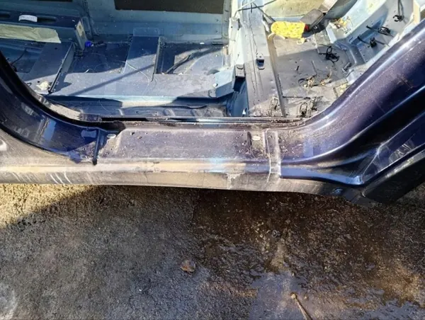 Maserati Quattroporte V 2011 Vänster Tröskel OEM 294183 image 3