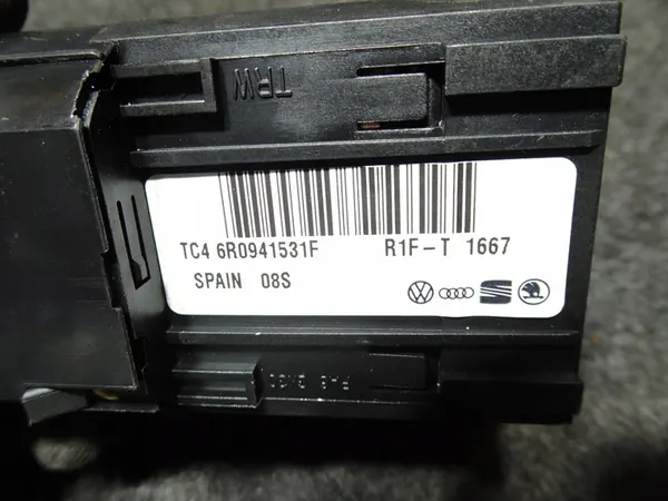 VW T5 Lichtschakelaar 6R0941531F image 2