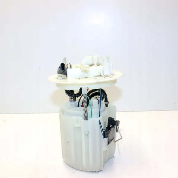 Brandstofpomp Mercedes-Benz GL X166 A1664701094 image 2