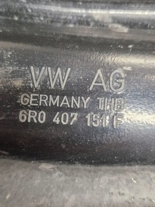 Braccio di Controllo Anteriore Inferiore Lato Sinistro Skoda Rapid image 3