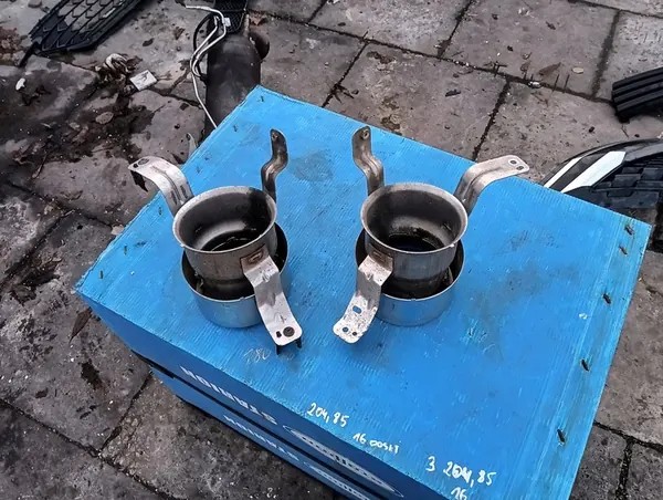 Alfa Romeo Stelvio 2.2jtd embout d'échappement droit image 5