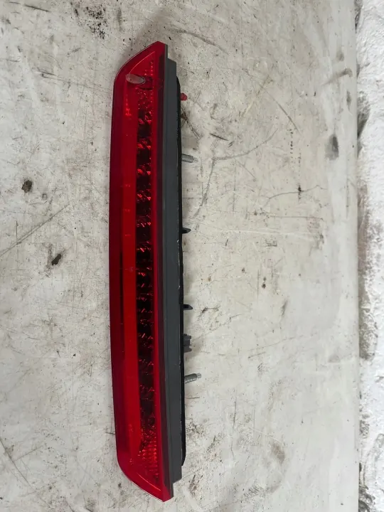 Troisième feu stop OEM GDYY-004537 pour Citroen C4 image 8