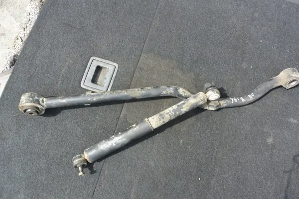 Barra Panhard Dianteira Suspensão Nissan Patrol Y61 OEM image 2