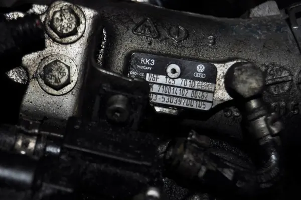 Turbo AUDI A3 2.0L 147kW 2008 OEM 06F145701D image 5