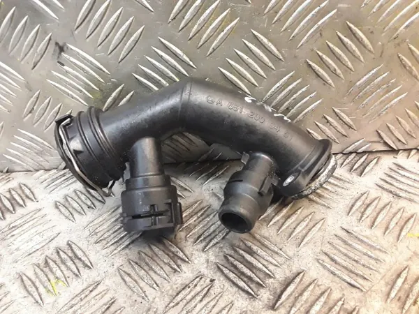 Mercedes-Benz E W212 vacuümslang OEM 6512000451 image 2