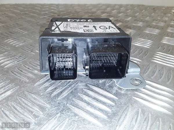 ECU Ford S-MAX 2014 OEM bm2t14b321ac image 3