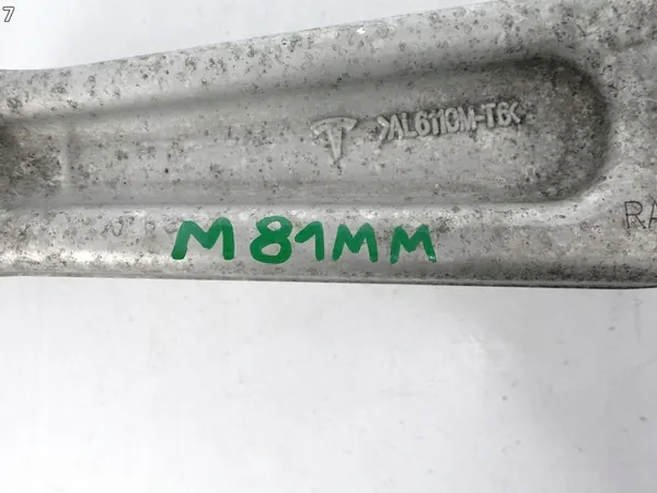 TESLA MODEL Y 20- Braccio di Sospensione Inferiore Anteriore Sinistro = Destro image 8