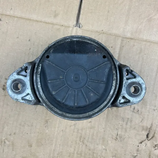 Moottorin Kiinnike MERCEDES W212 W218 3.0CDI a2122403317 image 7