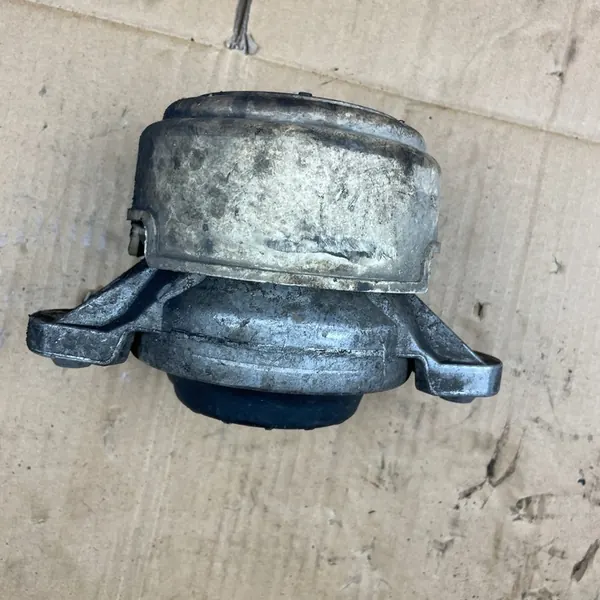 Moottorin Kiinnike MERCEDES W212 W218 3.0CDI a2122403317 image 8