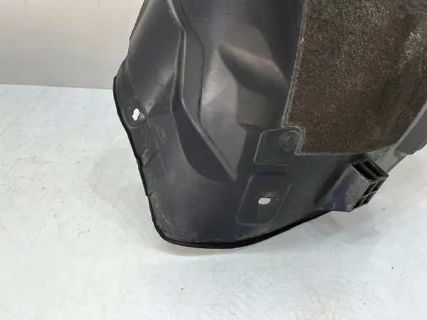 OEM 13267681 oikea etulokasuoja Opel Meriva II:lle image 4