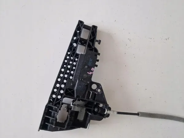 Vasen Etuoven Kahvan Kiinnitys Audi Q7 4M 4M1837885A image 2