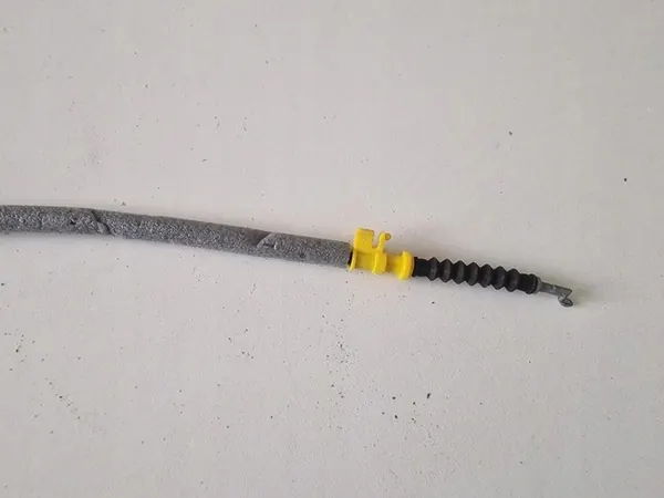 Vasen Etuoven Kahvan Kiinnitys Audi Q7 4M 4M1837885A image 3