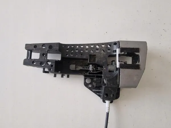 Vasen Etuoven Kahvan Kiinnitys Audi Q7 4M 4M1837885A image 5